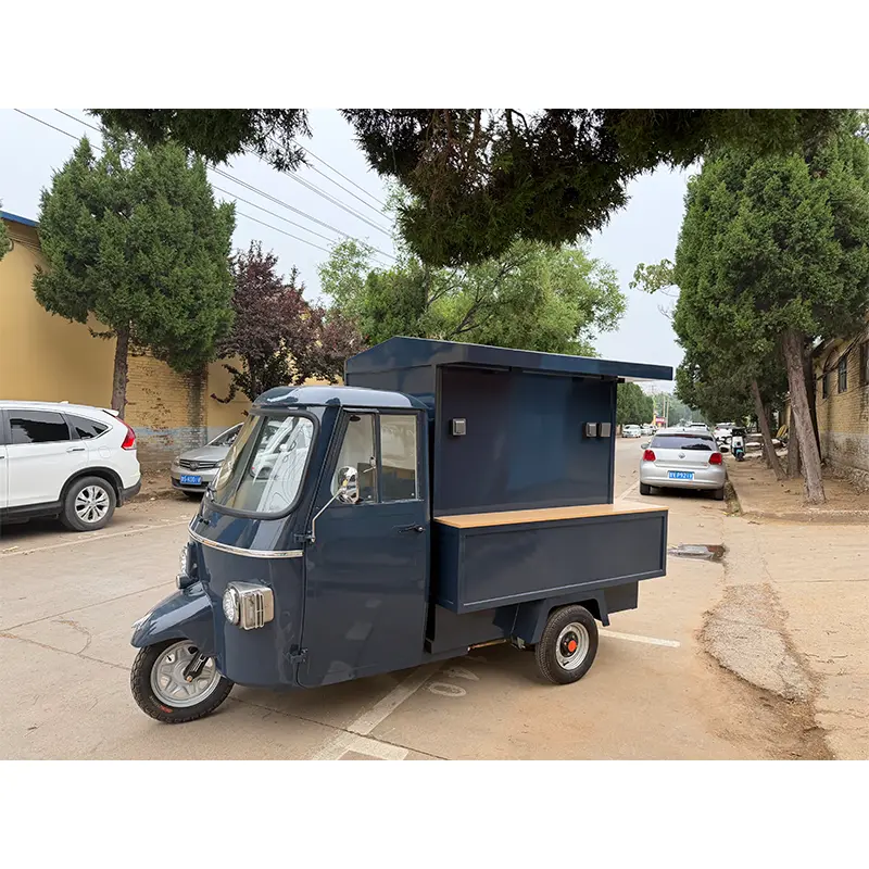 Piaggio รถตู้ฟาสต์ฟู้ดแบบเปิดด้านข้าง